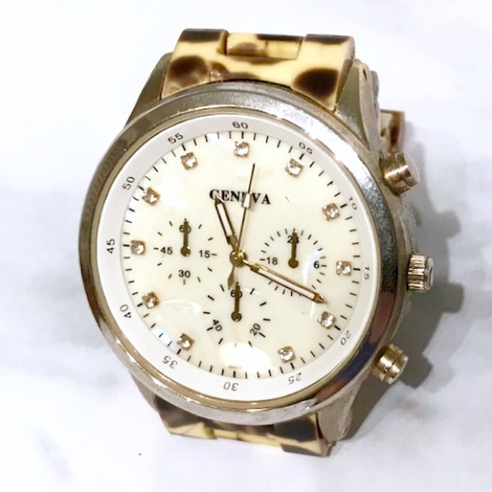 GENEVA • Cheetah and Gold Detail • Wrist Watch